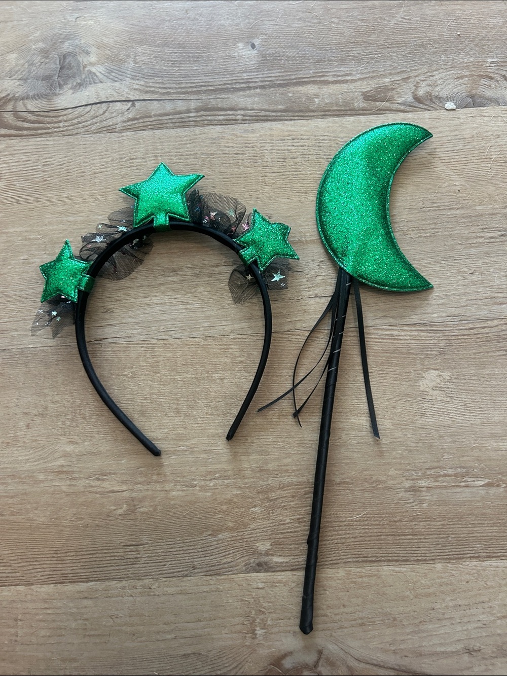 Kids Green Star Headband & Crescent Moon Wand Costume Set Elphaba from Wicked
